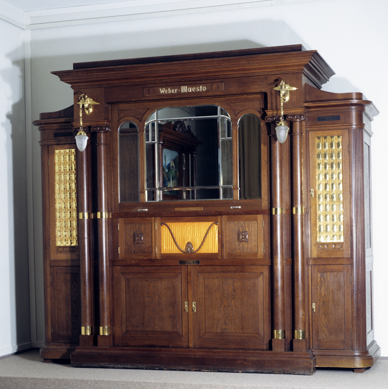 Orchestrion Orchestrion „Maesto“, Firma Gebr. Weber, Waldkirch 1925. Foto: Klaus Biber